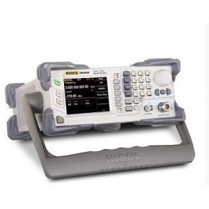 DSG830 — генератор сигналов высокочастотный